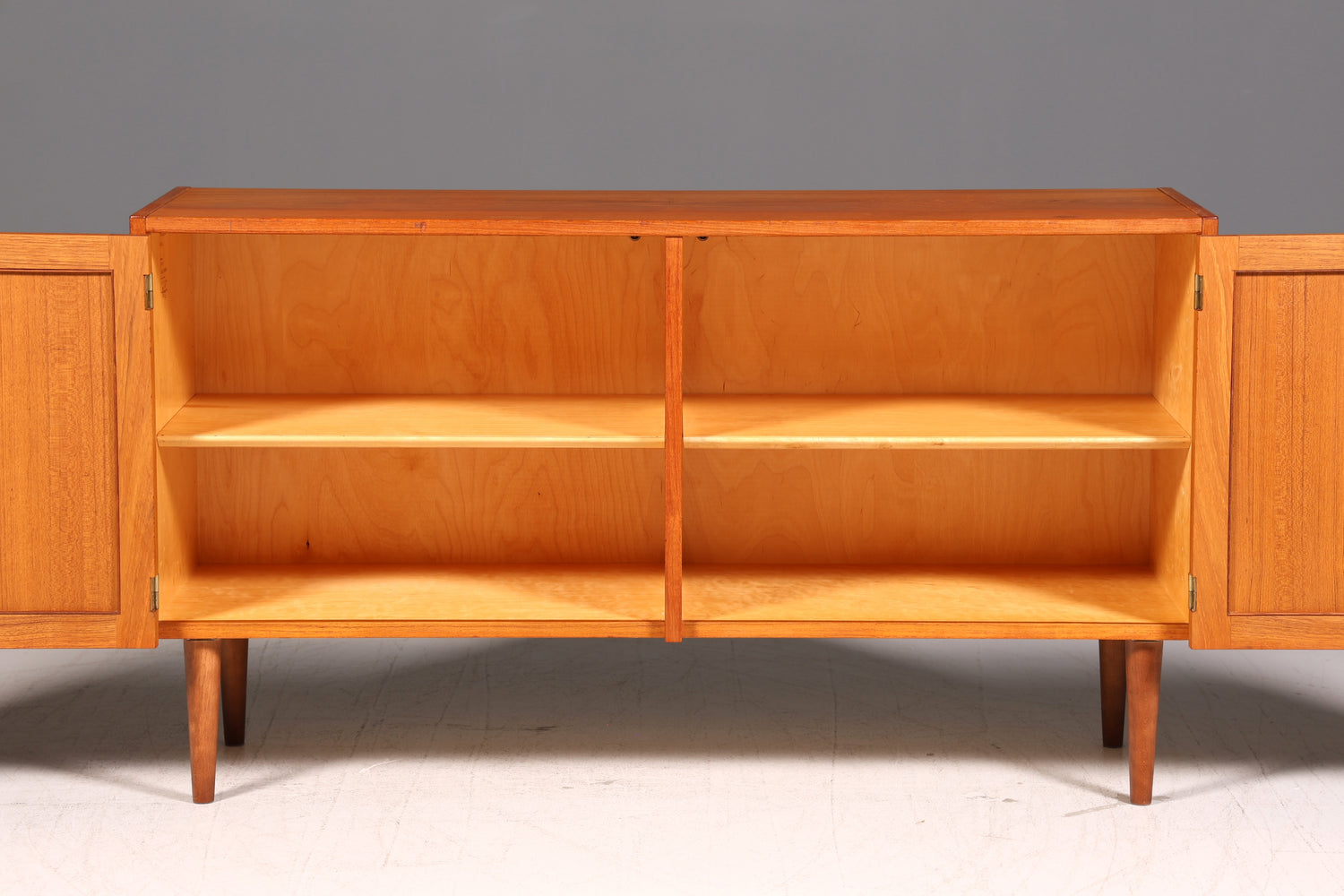 Wunderschönes Mid Century Sideboard Teak Holz Vintage Schrank Retro 60er Anrichte Danish Design TV Schrank