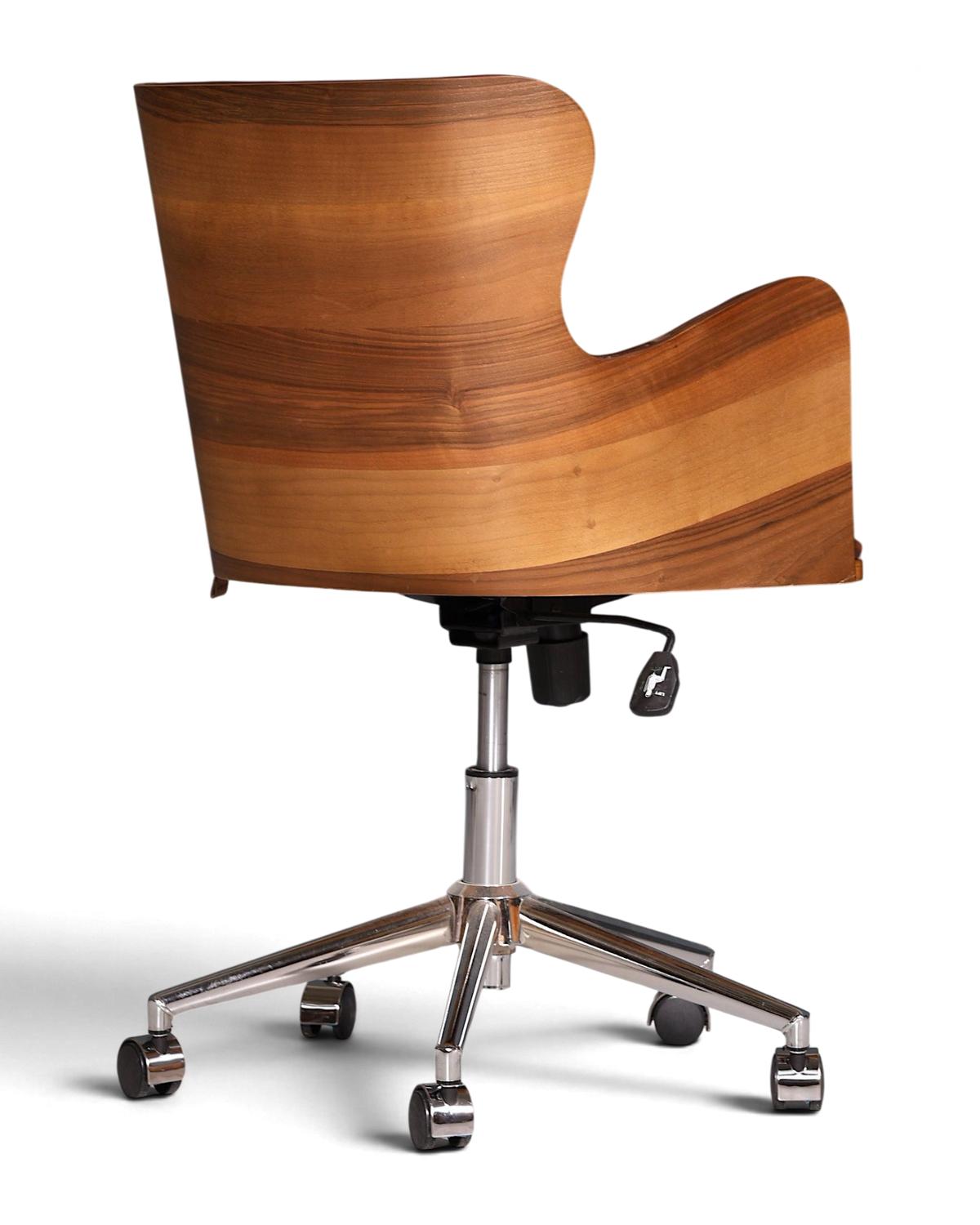 Chesterfield Büro Armlehnstuhl "Leon-Office" Nussbaum braun