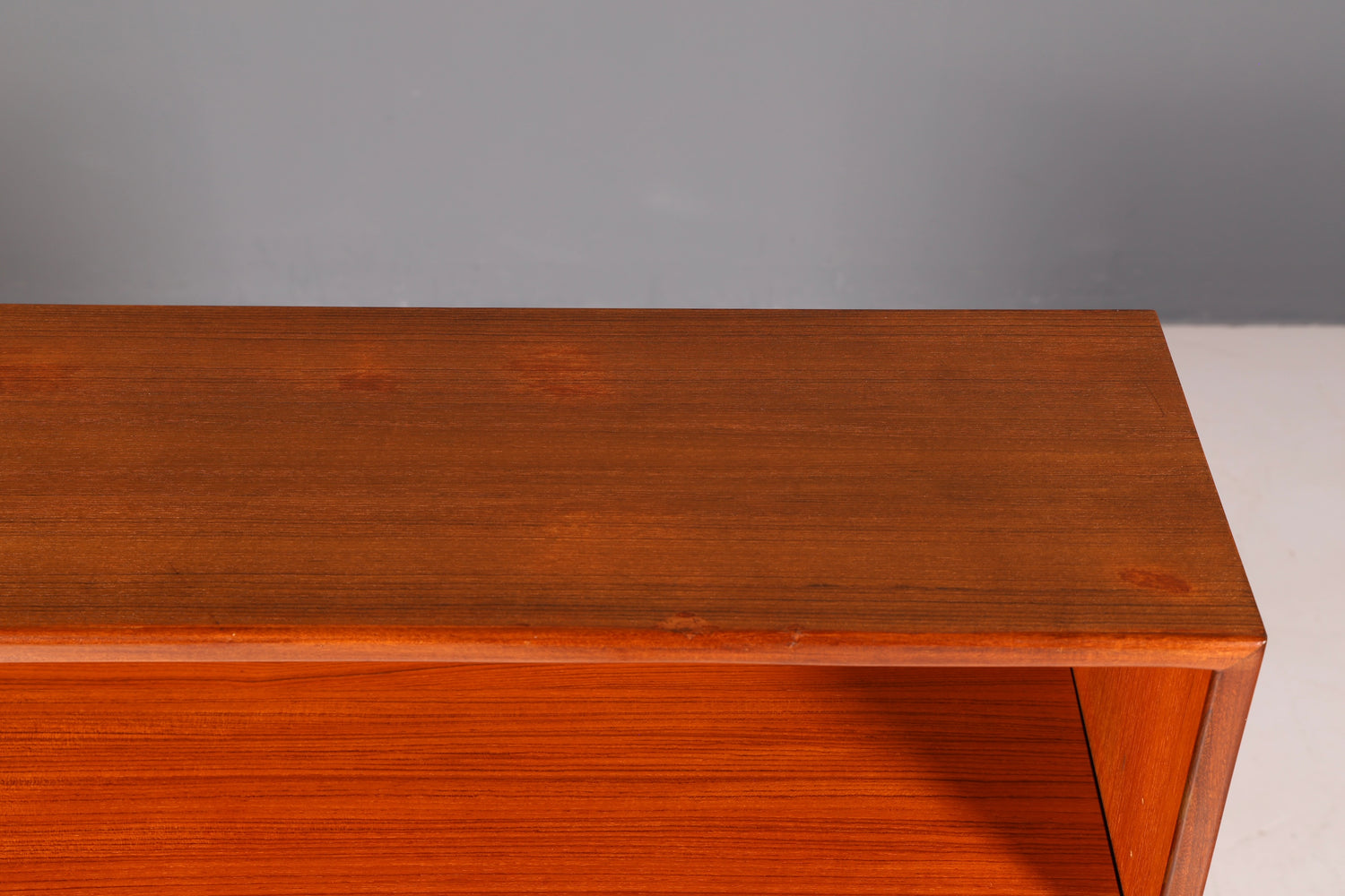 G424 Finish Wunderschönes Mid Century Regal Vintage Bücherregal 60er Jahre Holz Regal (Kopie 6)