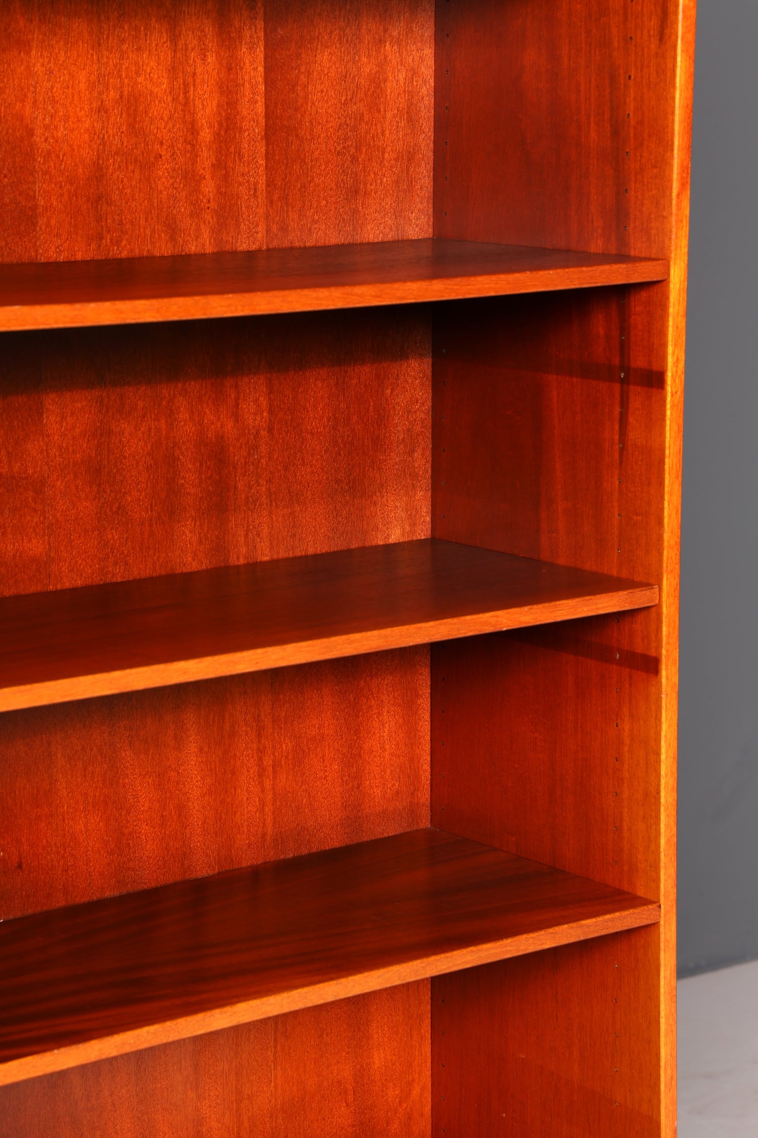 G429 Finish Schlichtes Mid Century Regal Vintage Bücherregal Schrank Buchablage 60s Bookshelf (Kopie 2)
