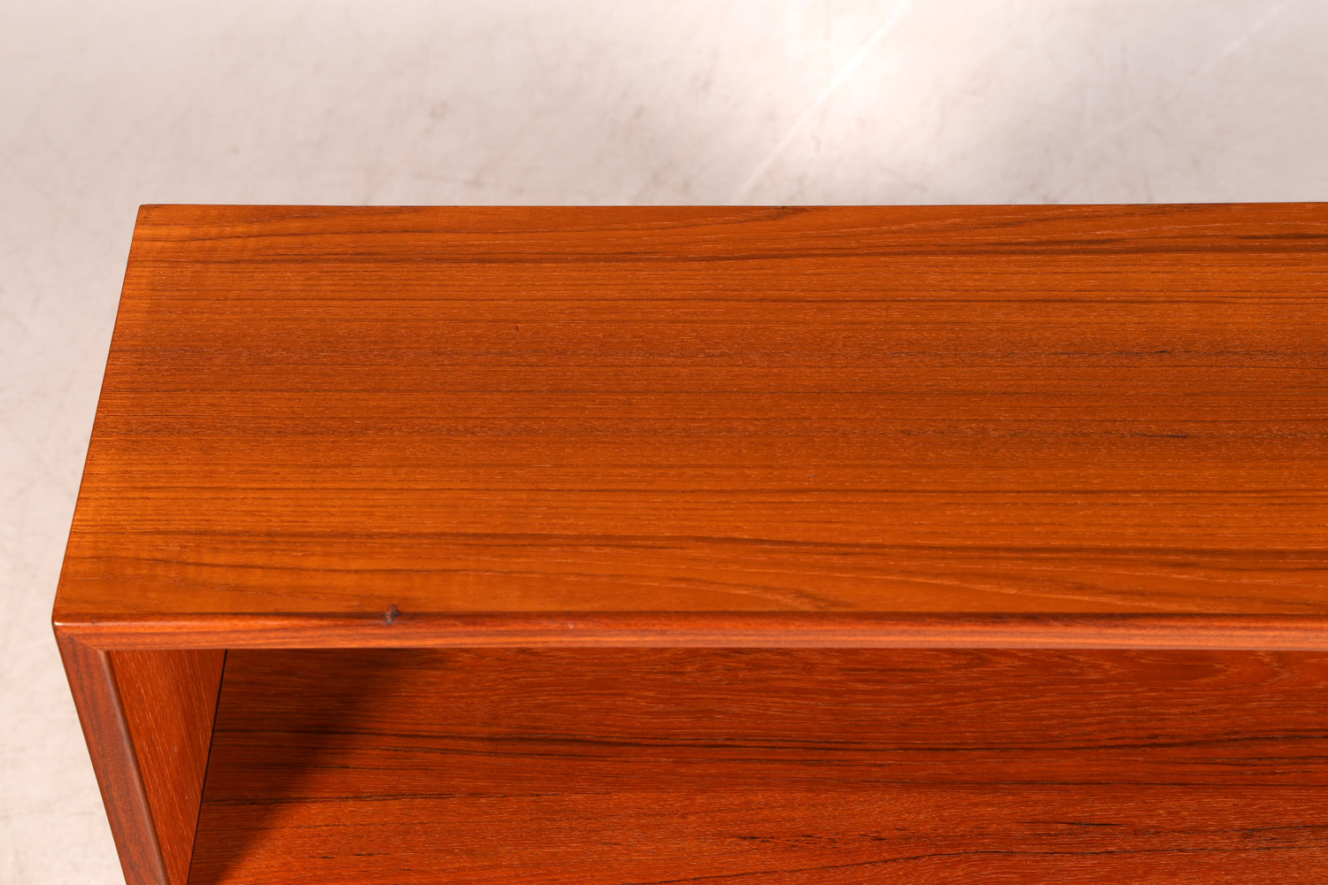 G430 Finish Wunderschönes Mid Century Regal Vintage Bücherregal 60er Jahre Holz Regal (Kopie 5)