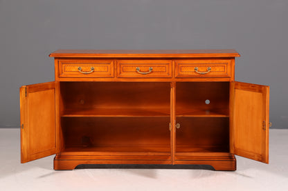 G441 Finish Wunderschönes Englisches Sideboard Eibe Schrank Antik Stil Buffetschrank Kommode (Kopie)