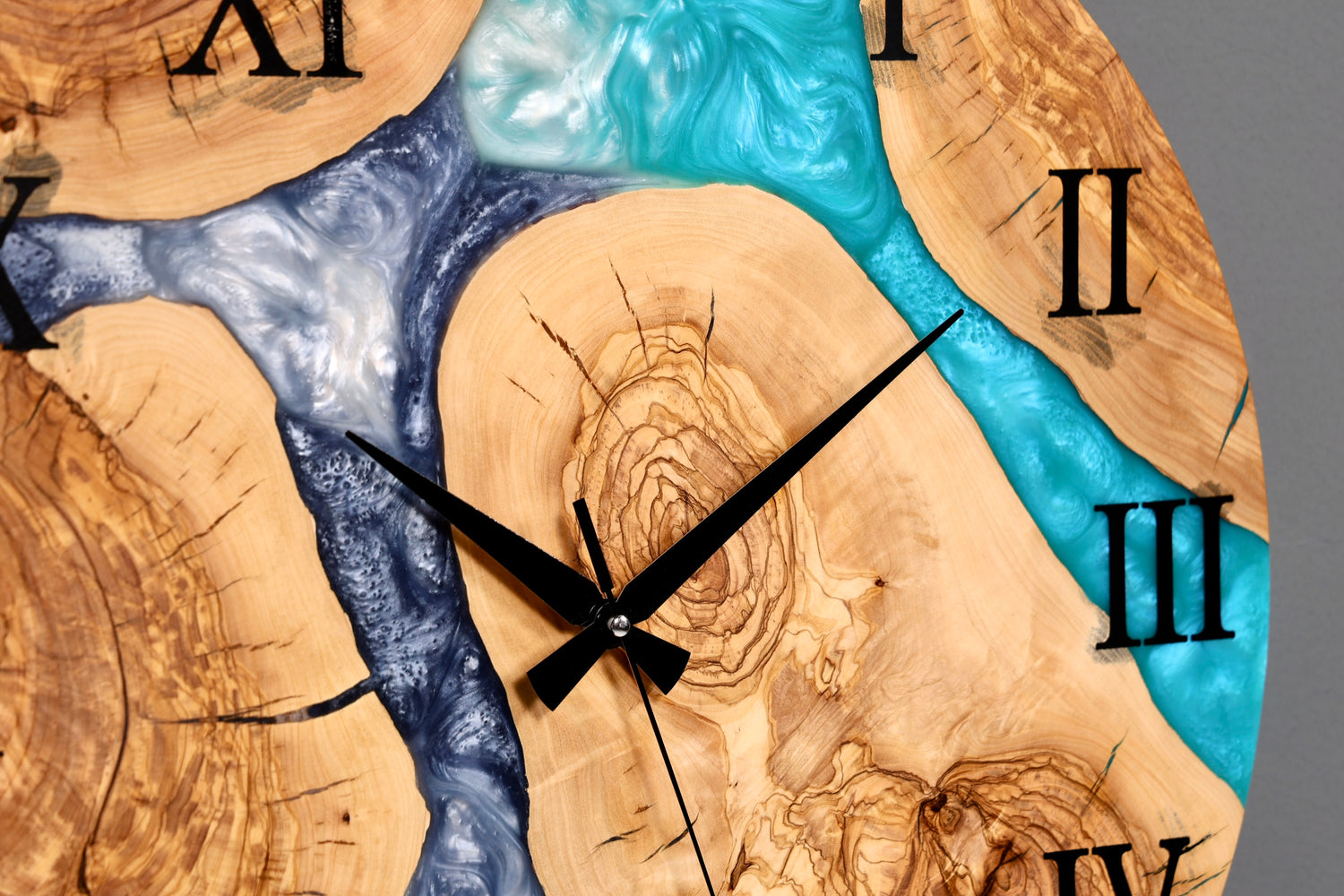 Wunderschöne Handgefertigte Epoxidharz Wanduhr Olivenbaum Blue Ocean Uhr Epoxy Analog Uhr