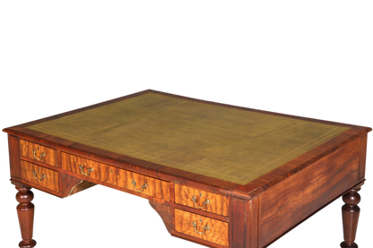 Wunderschöner Englischer XXL Schreibtisch Englisch Partner Desk Leder Auflage Antik Stil Bürotisch Office Desk
