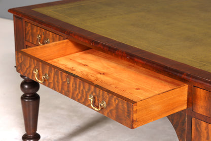 Wunderschöner Englischer XXL Schreibtisch Englisch Partner Desk Leder Auflage Antik Stil Bürotisch Office Desk