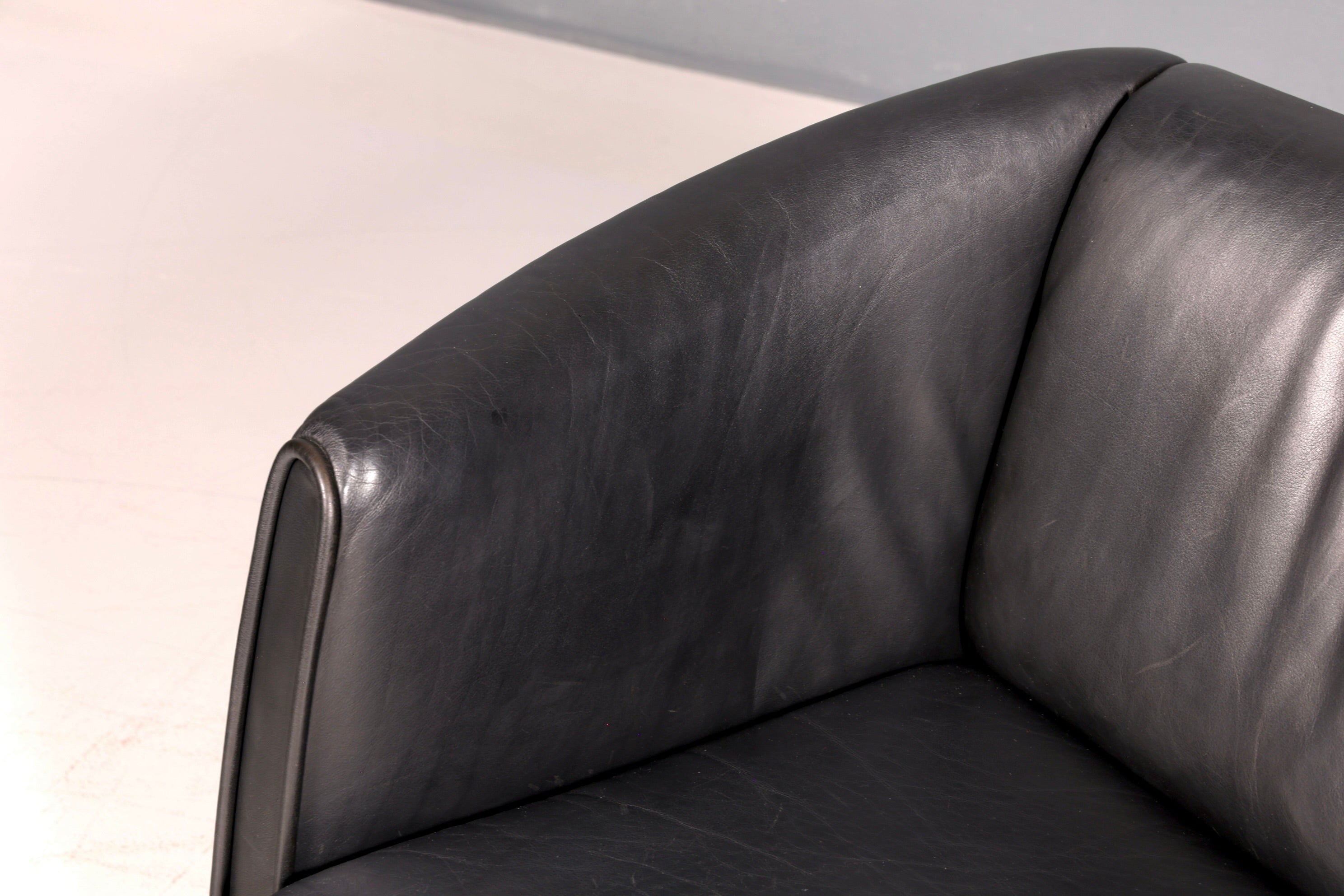 Wunderschönes Original De Sede DS-32 c Sofa Schwarz Echt Leder 2-Sitzer 90er Designer Ledersofa Couch Loungesofa Vintage