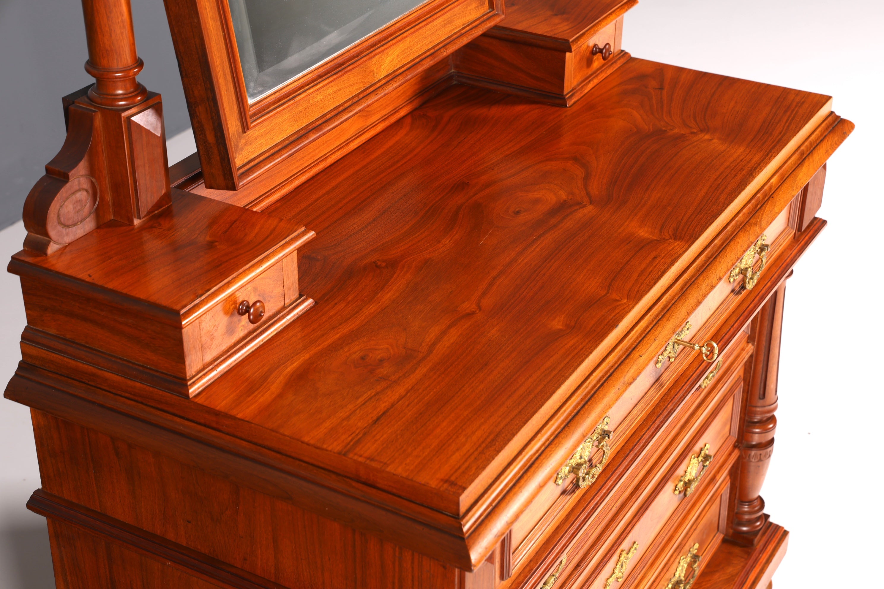 Edle Louis Philippe Kommode mit Spiegelaufsatz Gründerzeit Frisierkommode Holz Schrank Antik Flurschrank um 1880