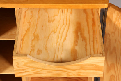 Stilvoller Mid Century Schrank 60er Jahre Wäscheschrank Aktenschrank Kommode