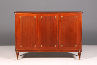 Wunderschöner Schrank im Gustavianischen Stil 60er Jahre Wäscheschrank Vertiko Mid Century Aktenschrank Kommode