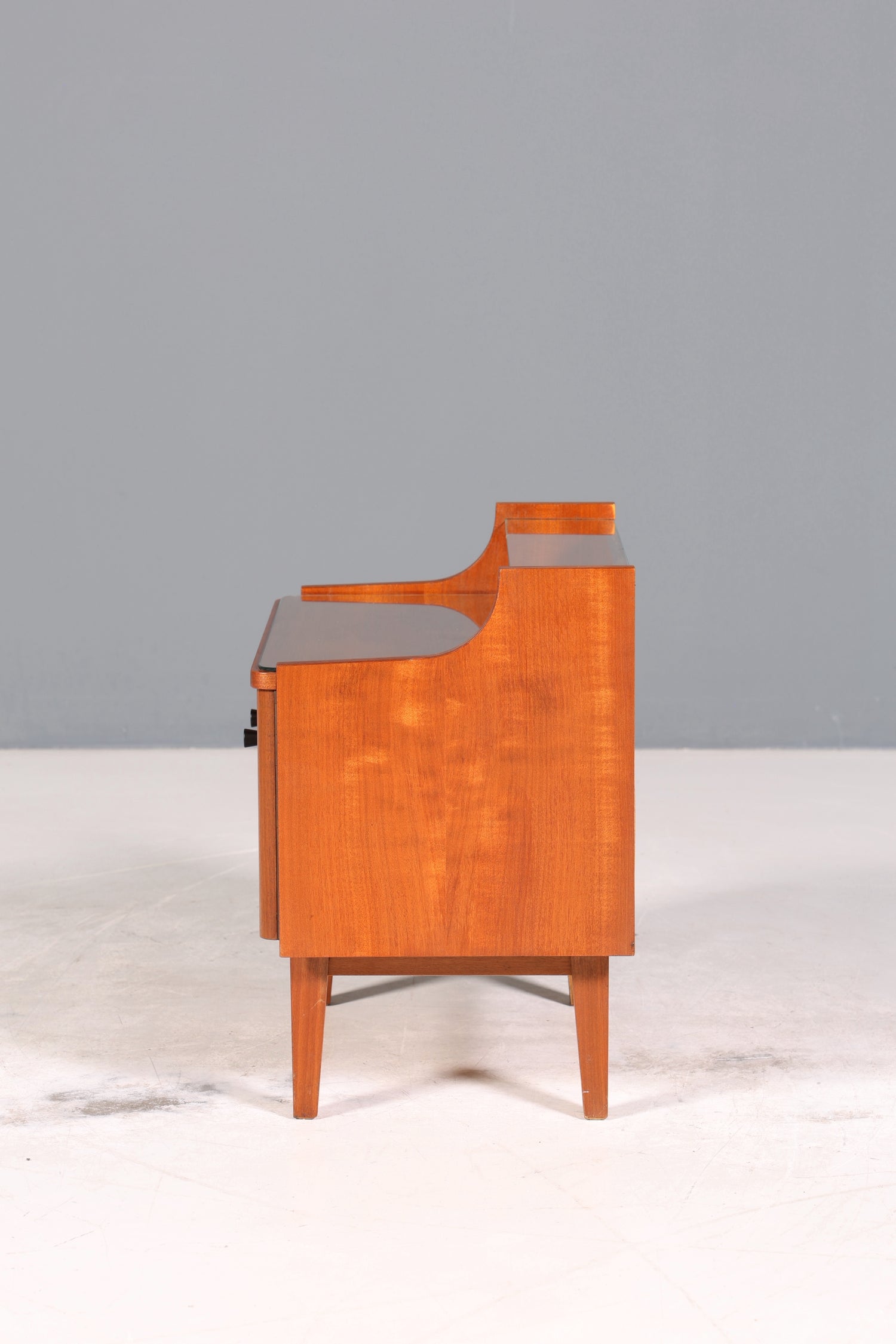 E838 Finish Wunderschöne Mid Century Kommode Vintage Nachttisch 60s Schubladenkommode