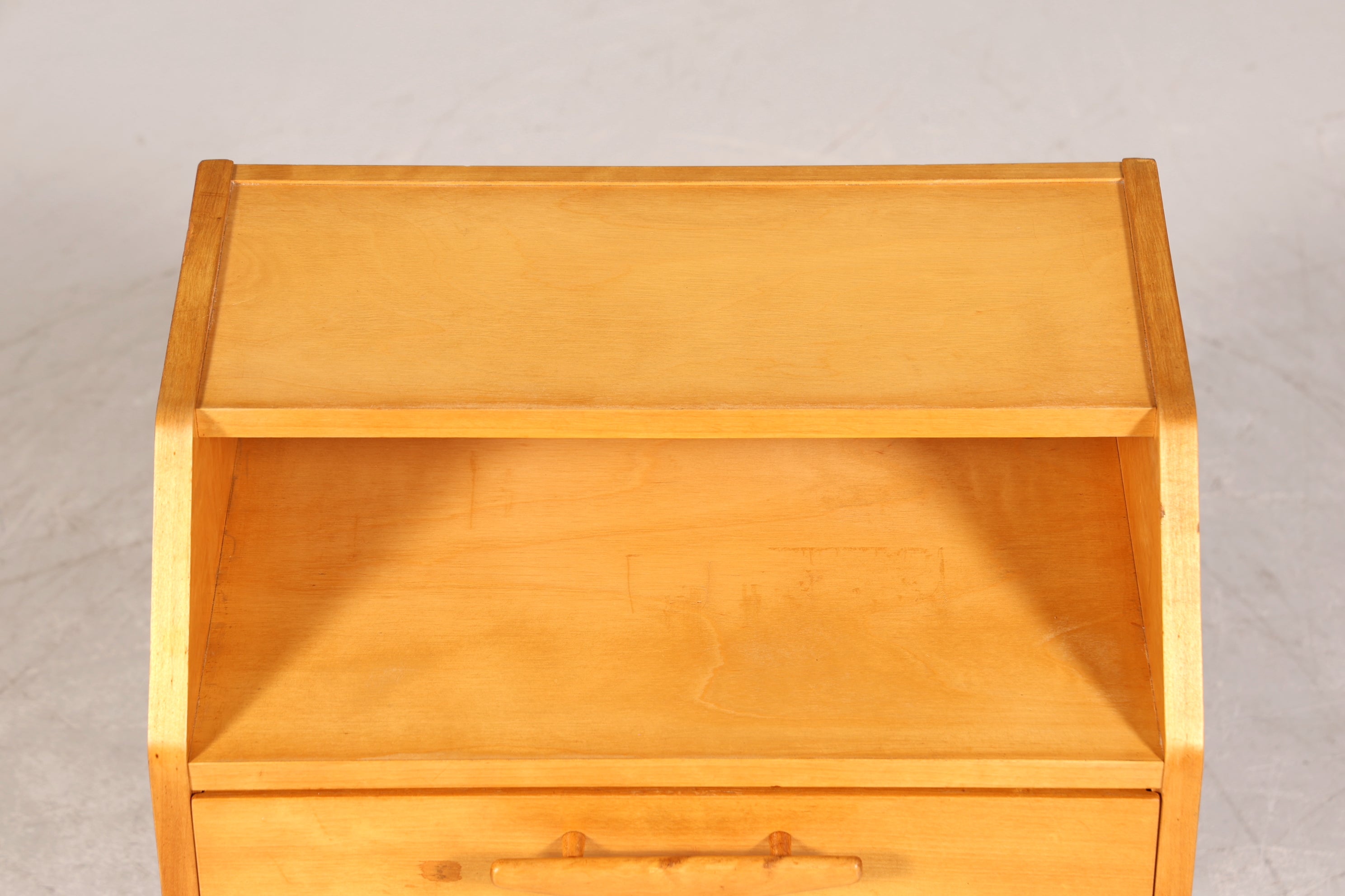 Traumhafte Hellerau Kommode Mid Century Nachttisch echt Holz Beistelltisch VEB Möbel 1 von 2