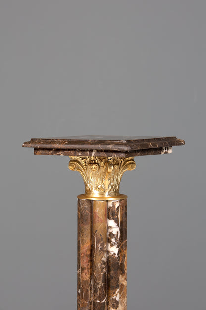 Edle Barock Stil Säule Louis XV Marmor Blumensäule Naturstein Sockel Ablage