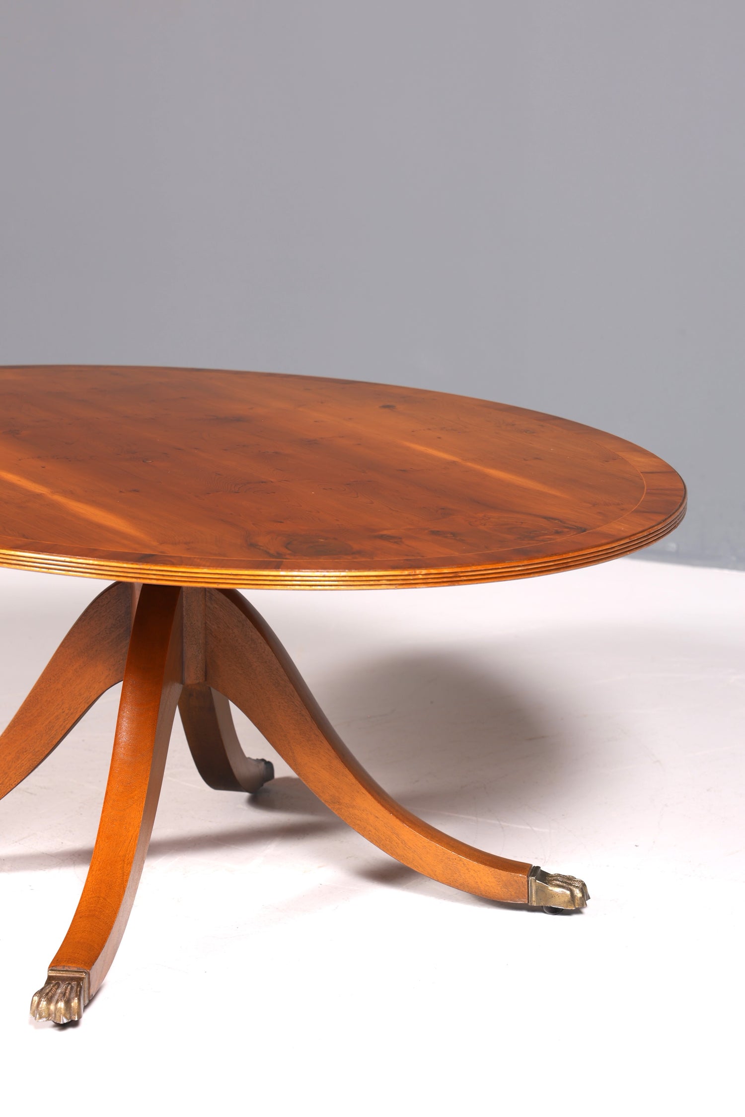 Traumhafter Englischer Tisch Couchtisch Englisch Antik Stil Ablagetisch Eibe Regency Stil Beistelltisch