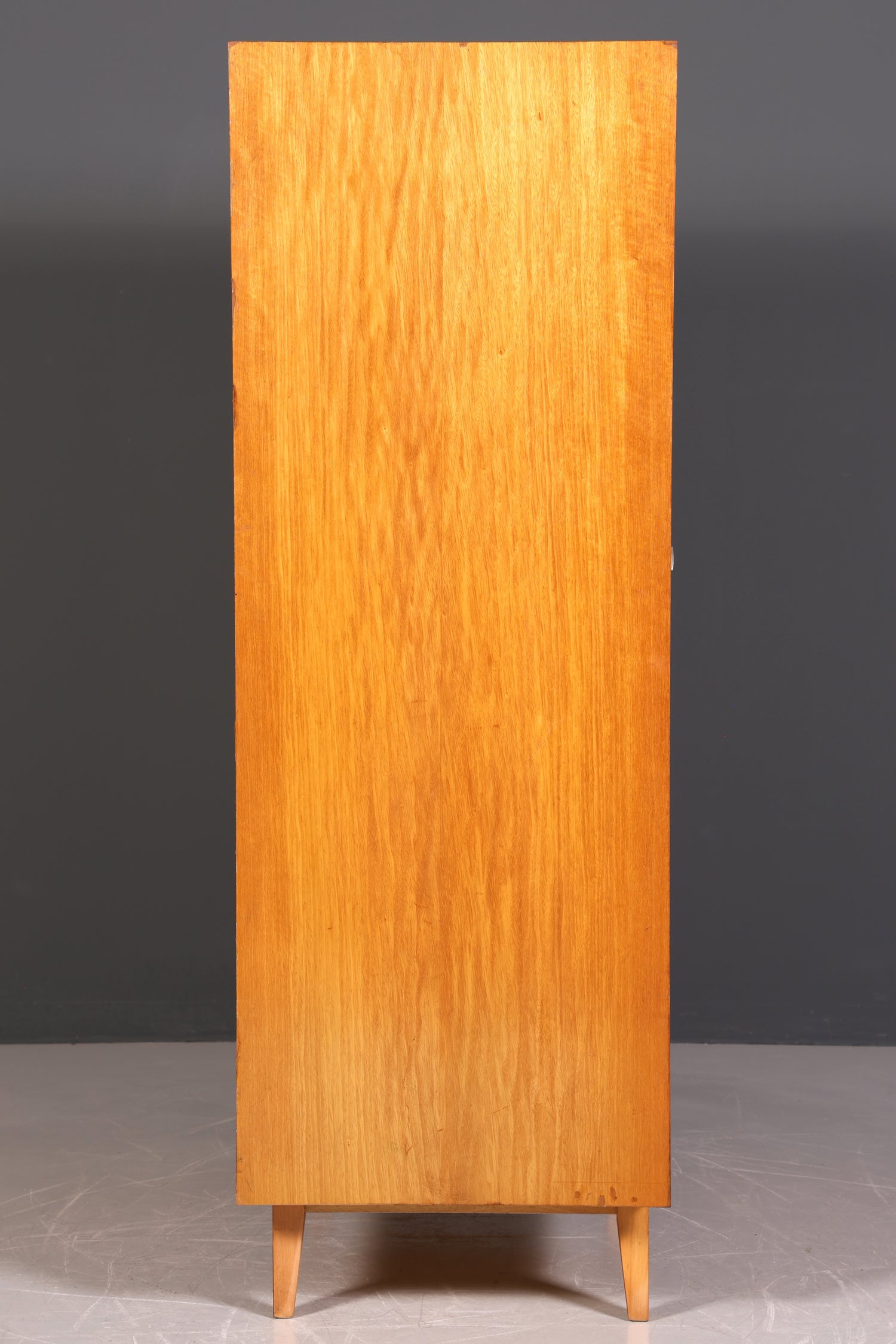 Traumhafter Mid Century Kleiderschrank Vintage Schrank Retro Wäscheschrank Dielenschrank