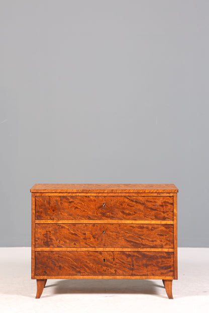 Stilvolle antike Kommode im Biedermeier Stil Schrank Schubladenkommode Wäschekommode