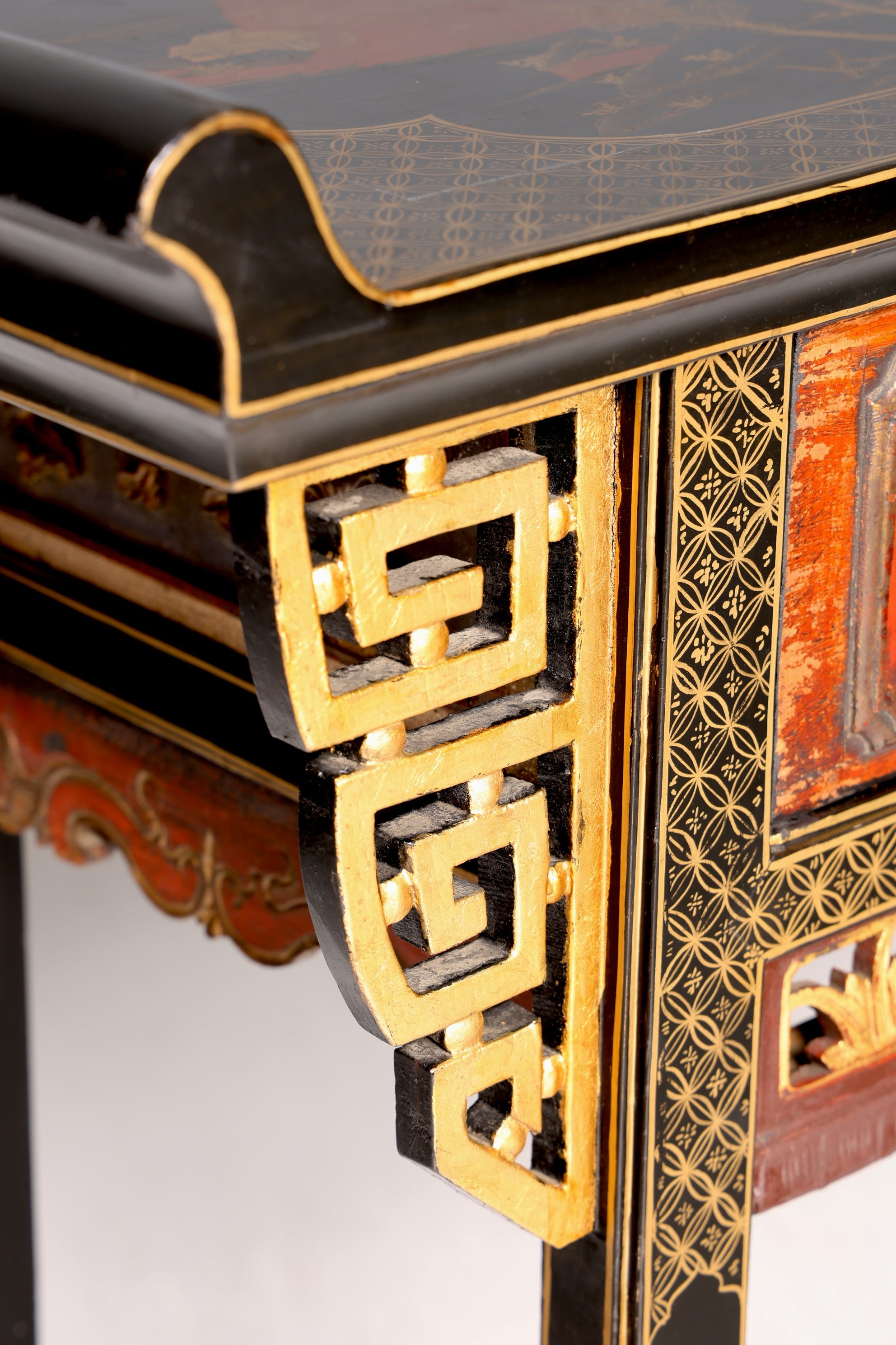 Wunderschöner Chinesische Konsole Altartisch China Tisch mit Asiatischen Motiven Ablagetisch Asia Antik