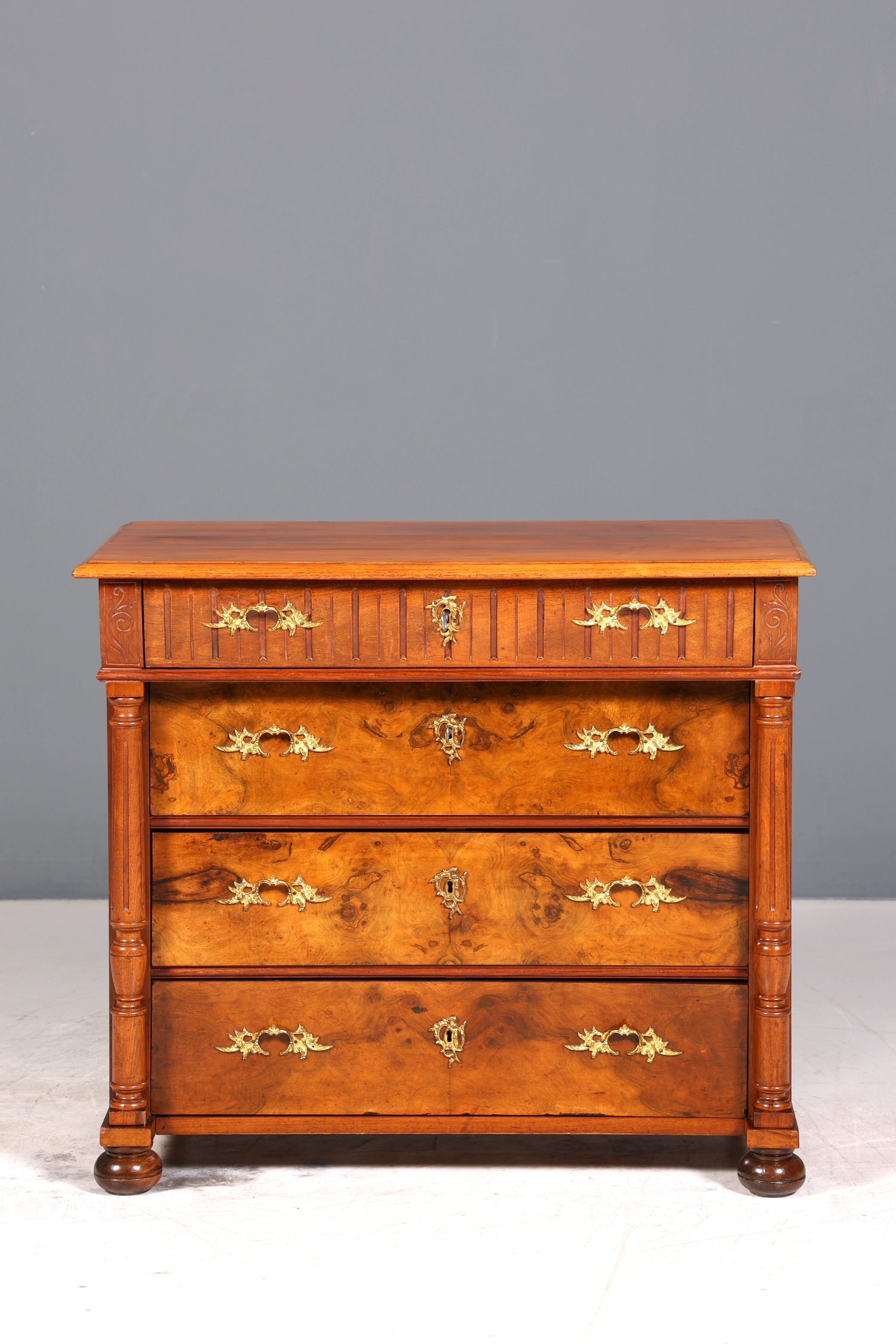 E910 Finish Wunderschöne Gründerzeit Kommode Louis Philippe Nussbaum Schubladen Kommode Sideboard um 1880