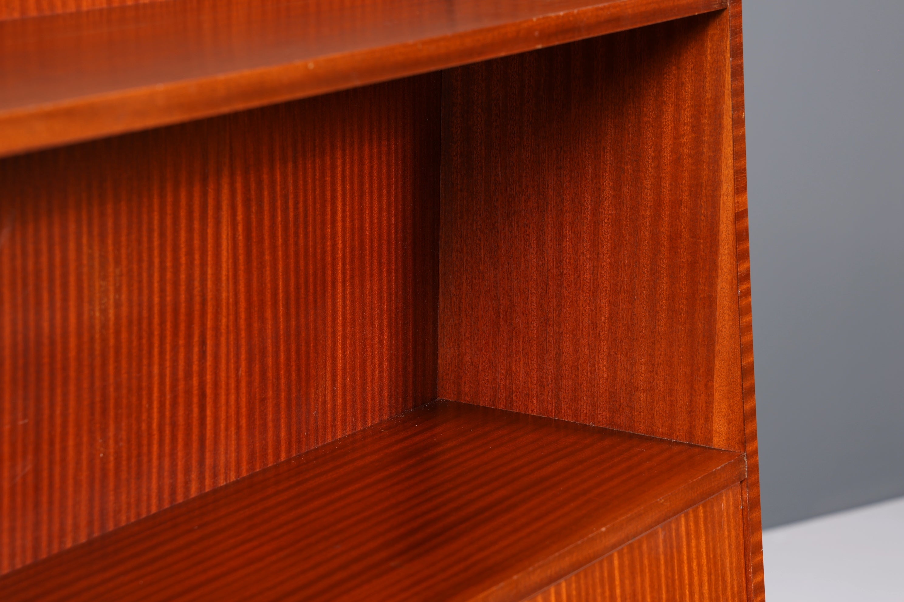 Schlichter Mid Century Schrank Sekretär Bücherregal Retro Highboard Vintage Regal 60s