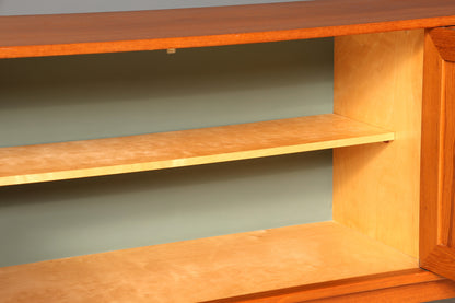 Schlichtes Mid Century Sideboard Vintage TV Kommode 60s Schrank Retro Teak Holz Longboard