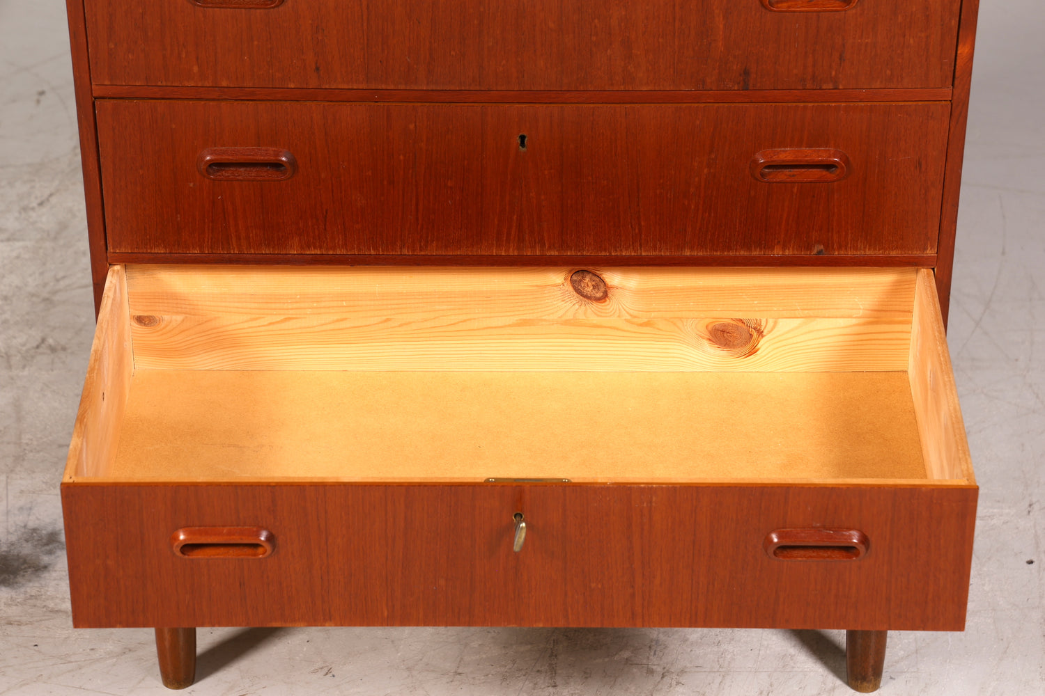 Wunderschöne Mid Century Kommode Teak Holz Sideboard Vintage Schubladen Kommode Wäschekommode