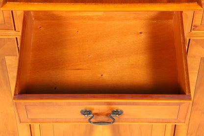 Wunderschönes Englisches Sideboard Eibe Schrank Antik Stil Buffetschrank Kommode