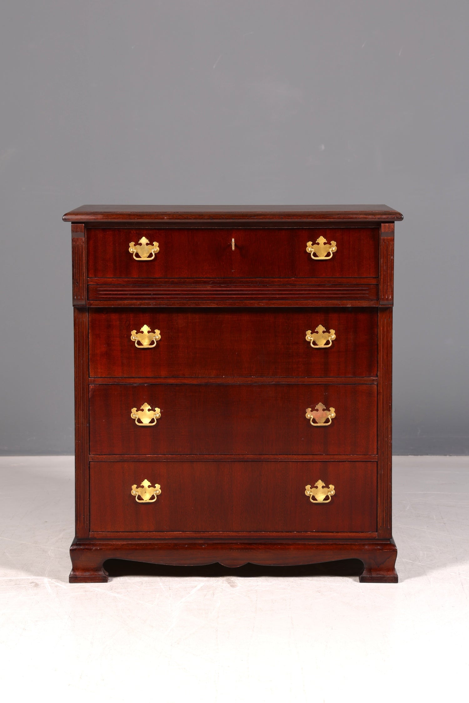 Edle Englische Kommode Mahagoni Schubladenkommode 60s Sideboard Wäschekommode Vintage