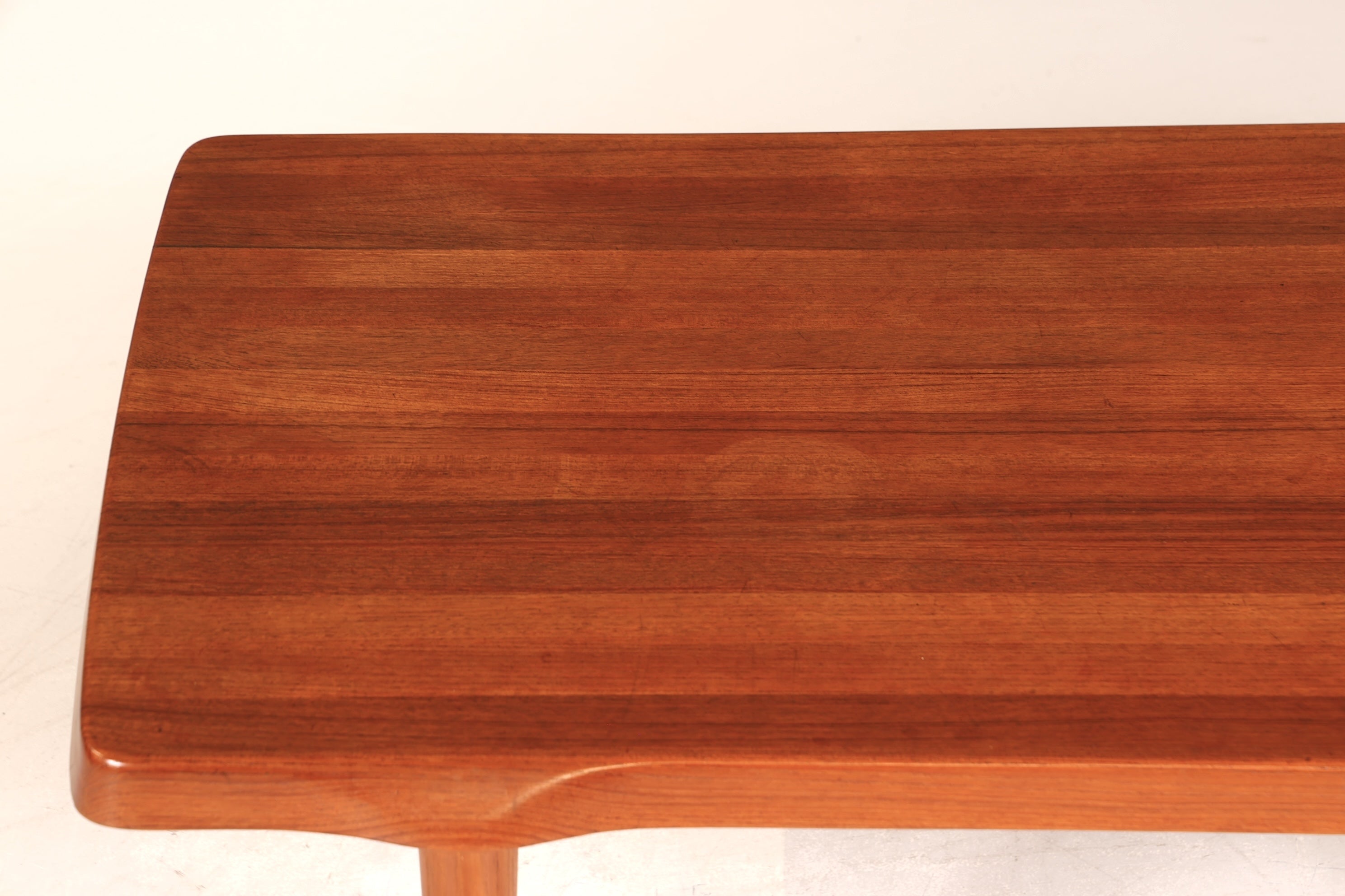 Wunderschöner Mid Century Couchtisch Retro Teak Holz Ablagetisch Vintage Coffee Table 60s Wohnzimmertisch