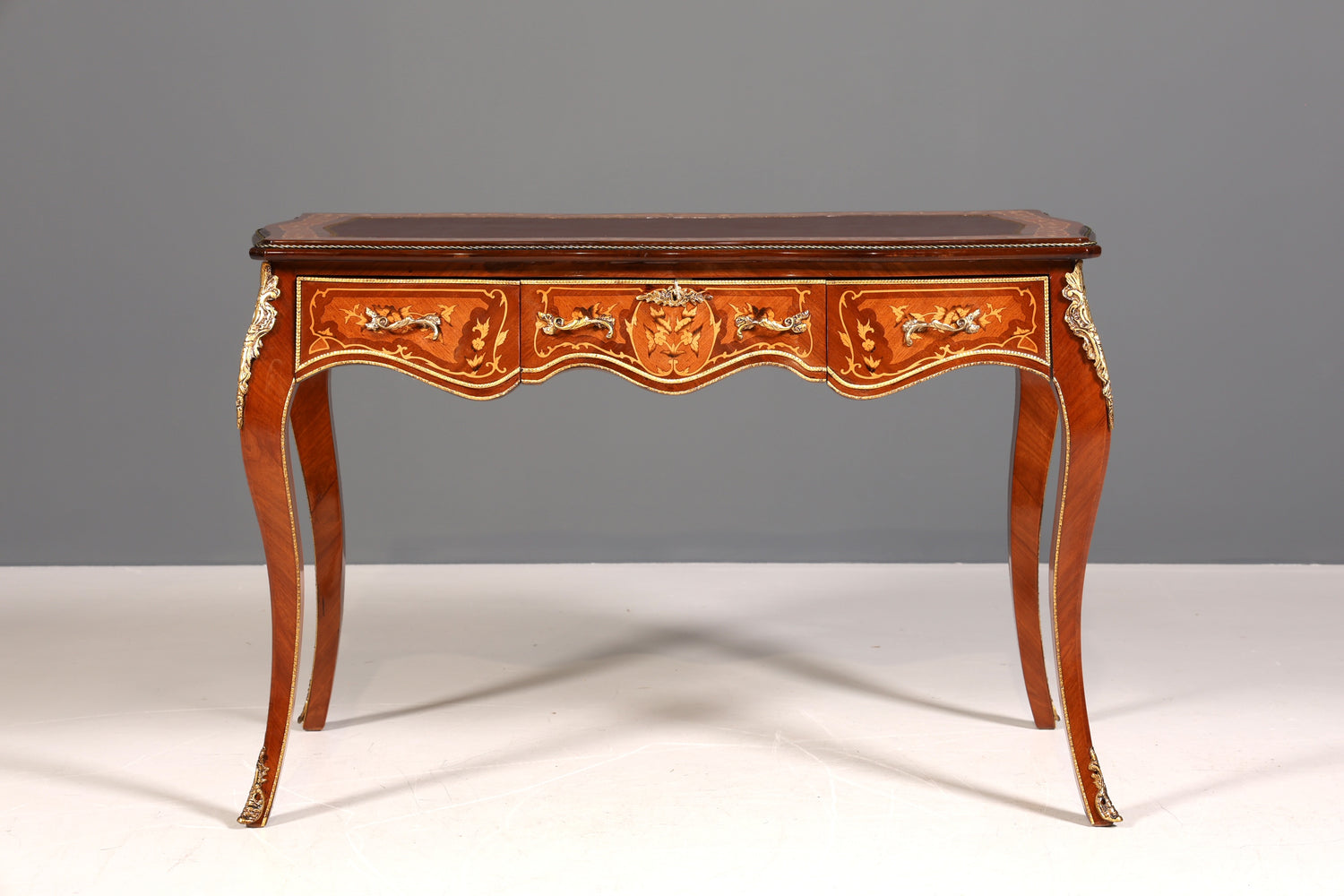 Traumhafter Louis XV Stil Schreibtisch French Desk Antik Stil Bürotisch