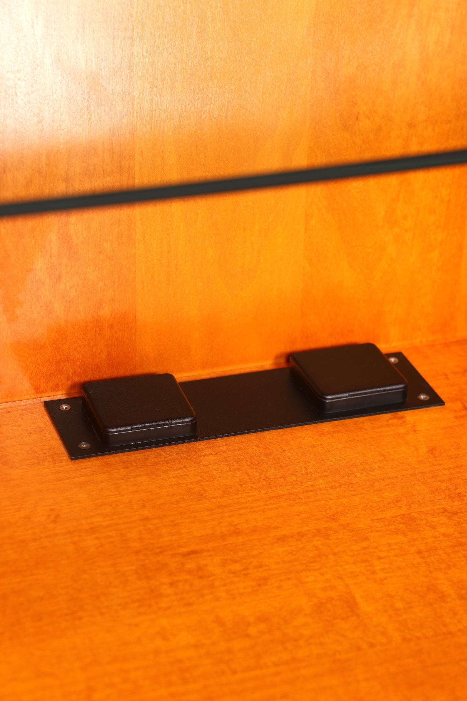 G015 Finish Wunderschöne Englische Vitrine Eibe Bücherschrank Buffet Antik Stil Glasvitrine