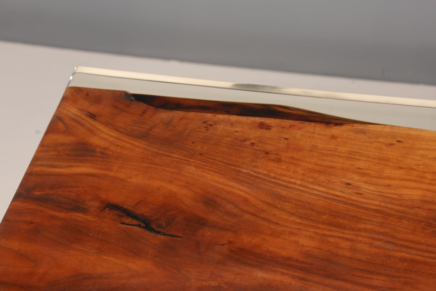 Beeindruckender Epoxidharz Tisch 180-90cm Nussbaum Esszimmer Tisch River Table Epoxy Küchentisch