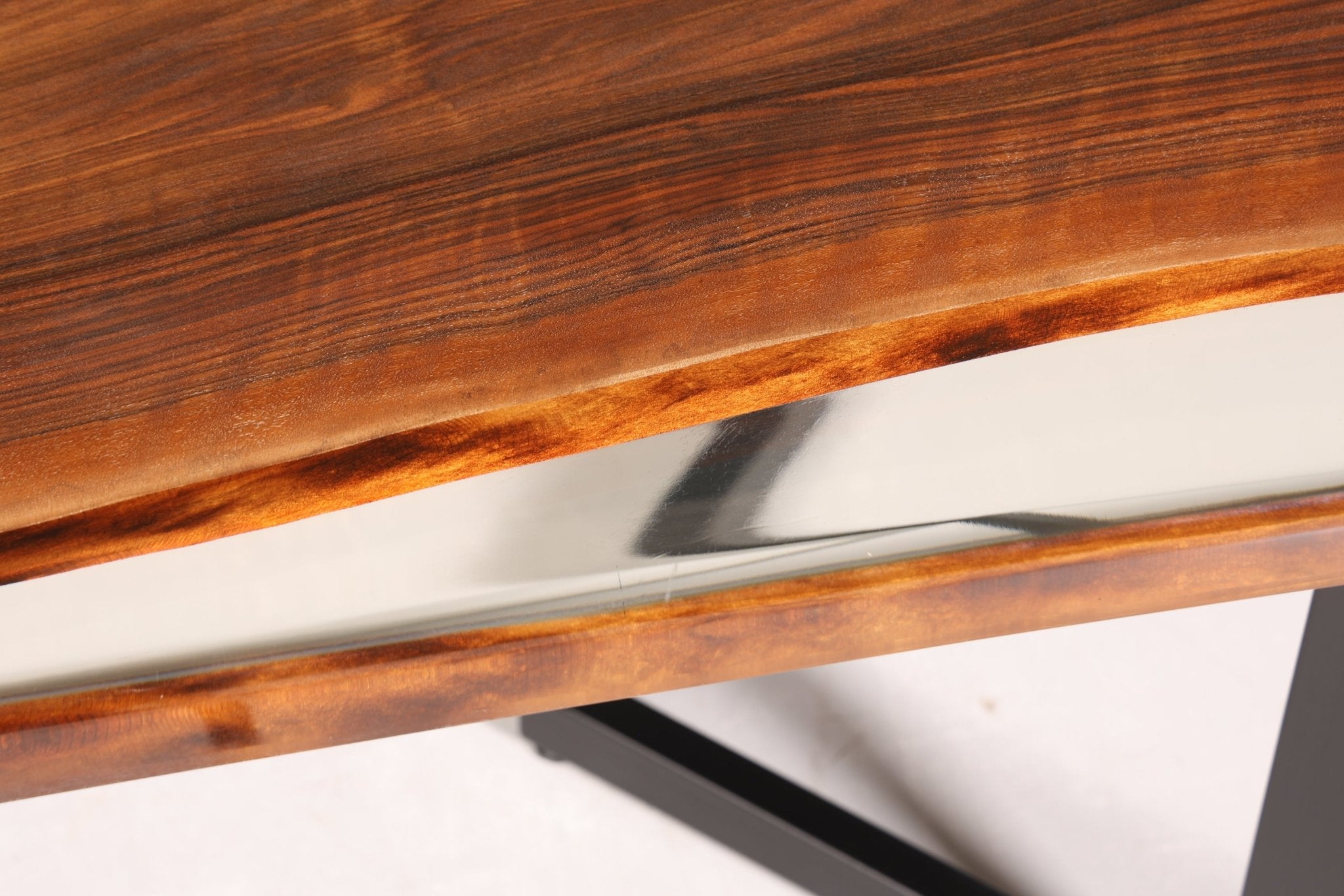 Edler Epoxidharz Tisch 220-90 cm Epoxy Nussbaum massiv Holz Esszimmer Tisch