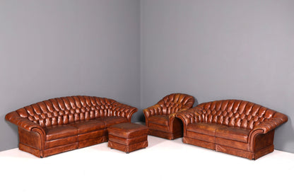 G448 Finish Wunderschönes Original Chesterfield 2er Sofa Englisch Oxblood Leder 2- Sitzer Couch (Kopie)