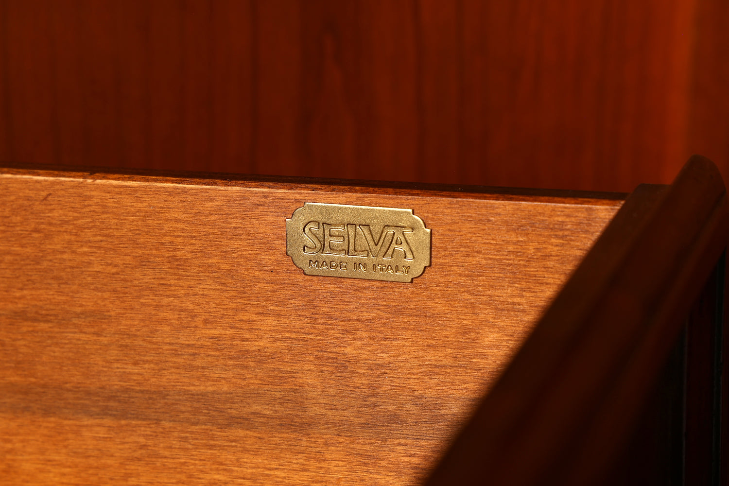 G144 Finish cm SELVA Wunderschönes Englisches Bücherregal Eibe Antik Regal Bookshelf Buchablage 60s