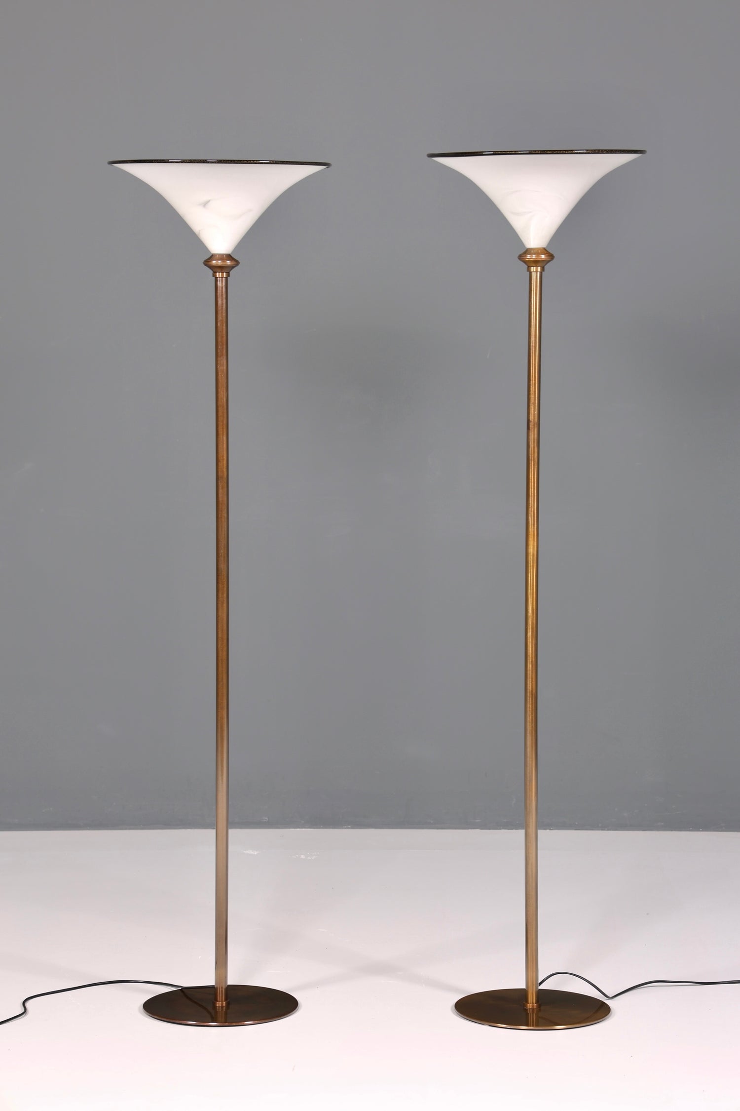 Beautiful Italian floor lamp by Barovier &amp;amp; Toso, Murano glass lampshade, uplighter, floor lamp, 2 of 2