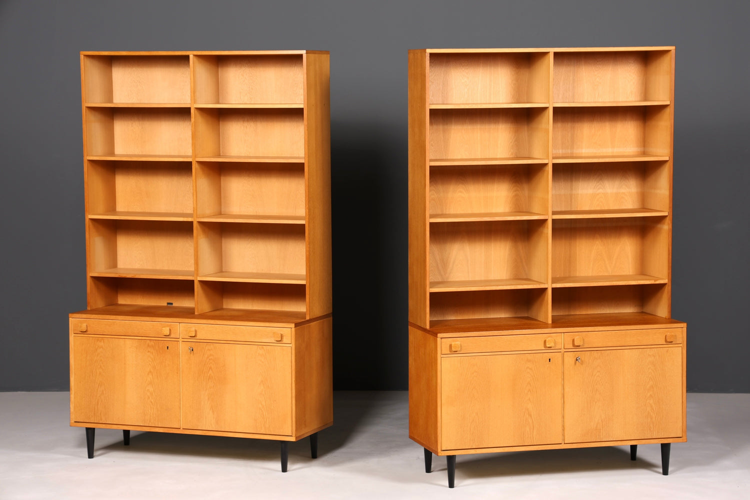 F895 Finish Traumhaftes Mid Century Regal echt Holz Schrank Danish Design Retro Kommode Vintage Bücherregal 60er Jahre
