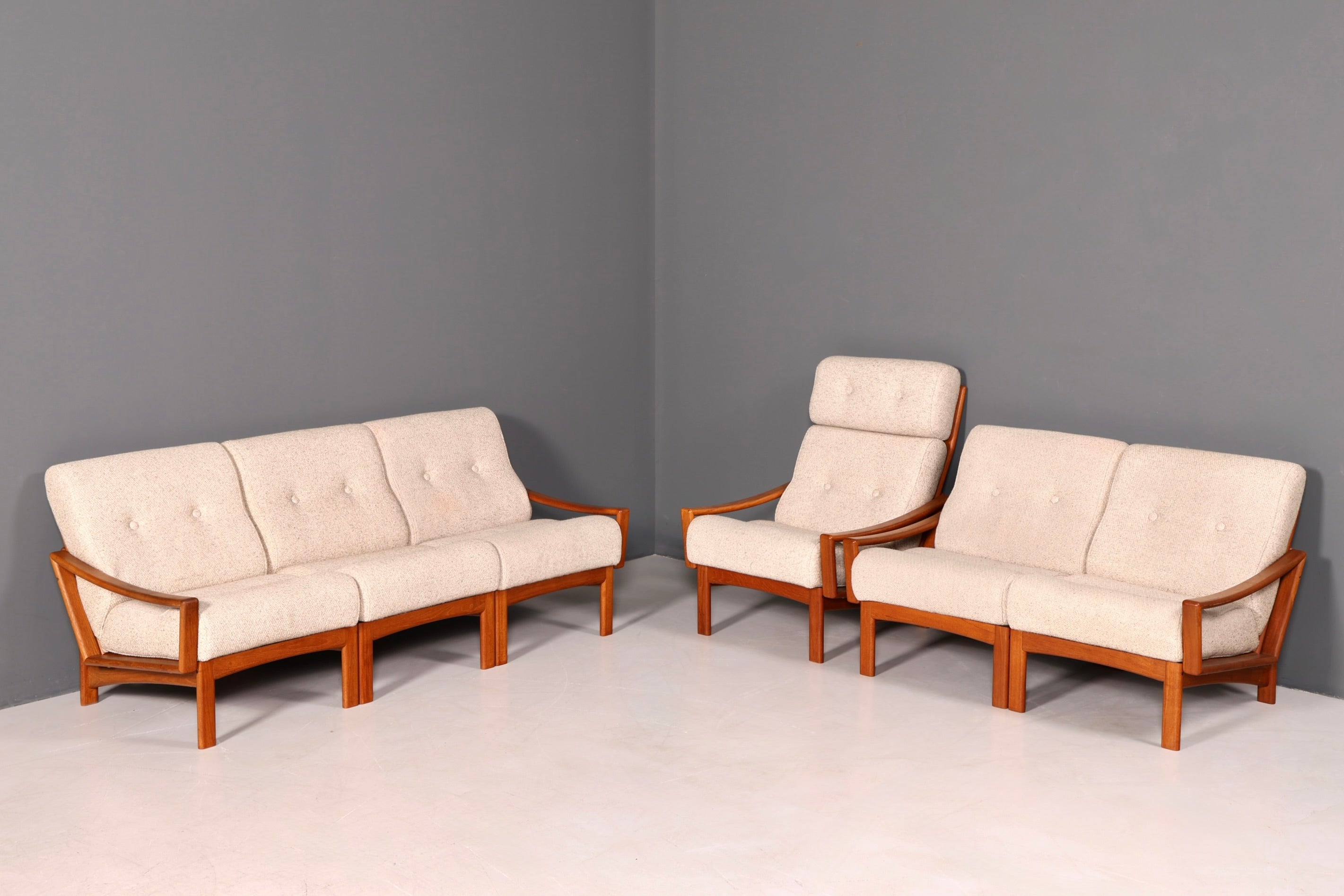 Wunderschönes Mid Century 2er Sofa Retro Couch Danish Design Polstersofa Vintage Canapé