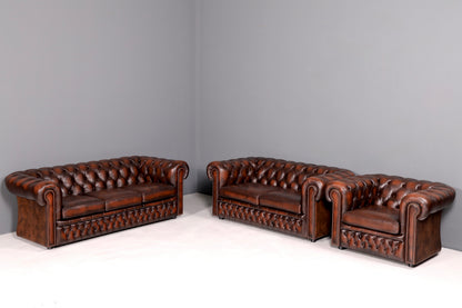 Beautiful Original Centurion Chesterfield 2-Seater Sofa, England, Genuine Leather Upholstered Sofa