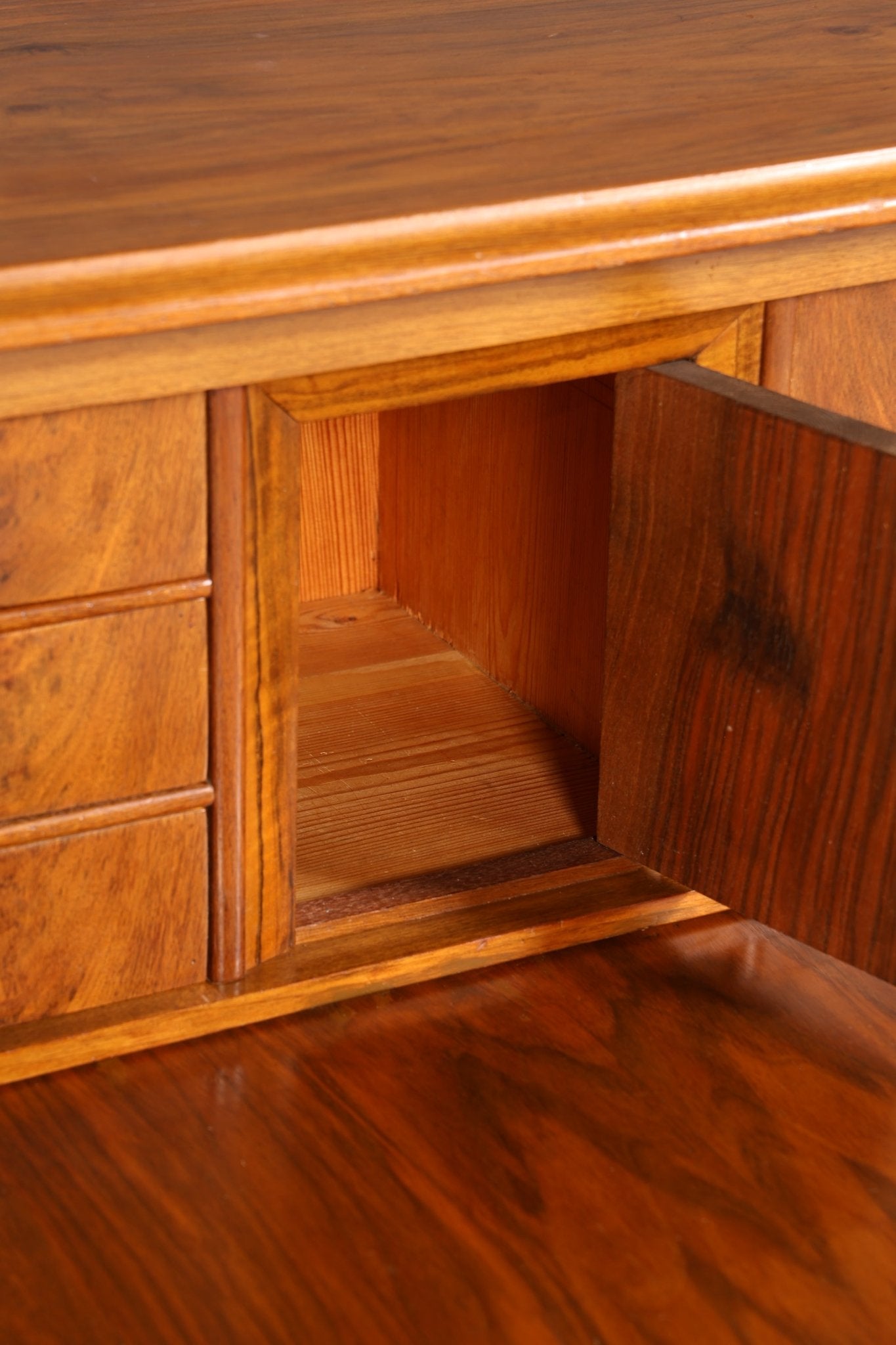 Stilvoller Louis Philippe Sekretär Biedermeier Vertiko Jugendstil Antik Kommode um 1880 Schreibkommode