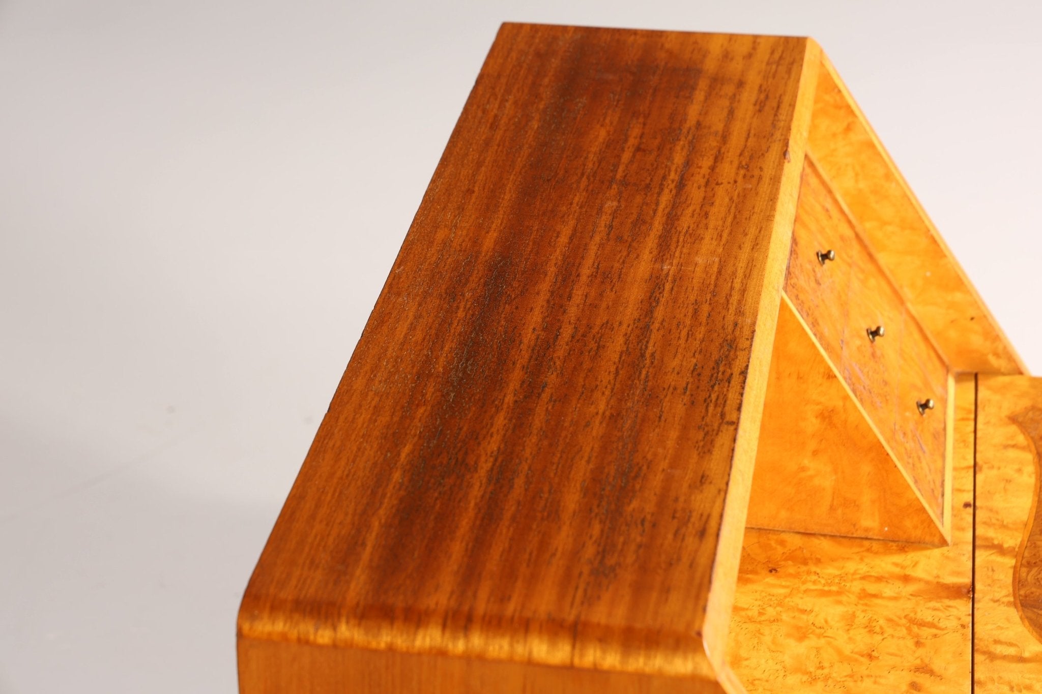 Stilvoller Sekretär um 1930 Büro Kommode Kirschholz skandinavischer Sekretär